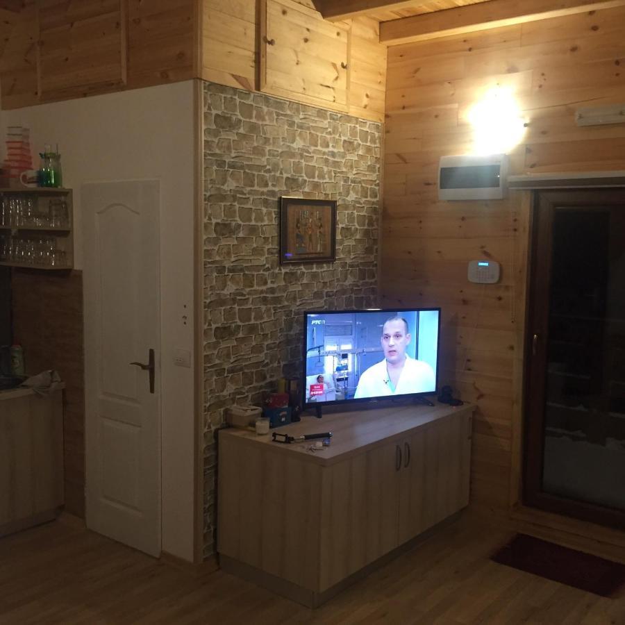Apartmani Tornik-Planinska Kuca Zdravkovic Dobroselica Esterno foto